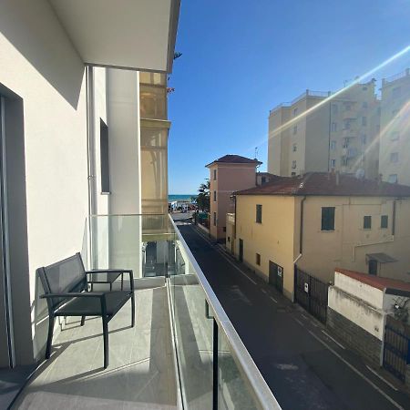 Hotel Graziella Arma di Taggia Exterior foto